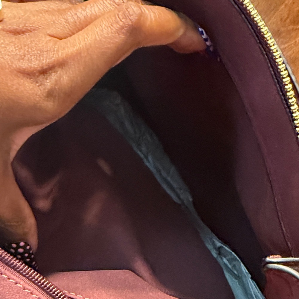 Elegant Plum Tote Bag with Black Accents - Picture 16 of 16